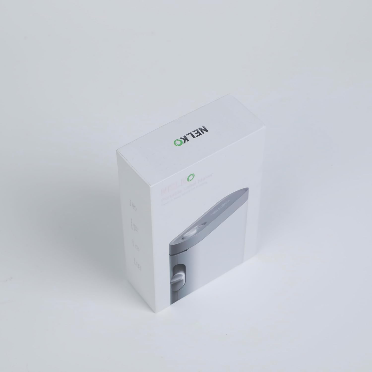 Label Maker Machine with Tape, P21 Bluetooth Label Printer, Wireless Mini Label Makers with Multiple Templates for School Office Home, White